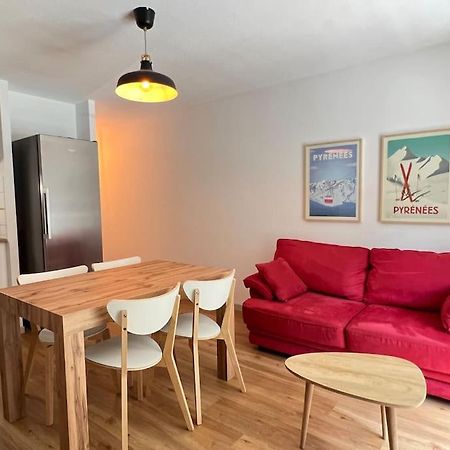 T3 Centre Ville Avec Parking, Balcon Et Wifi. 5P. Cauterets Exteriér fotografie