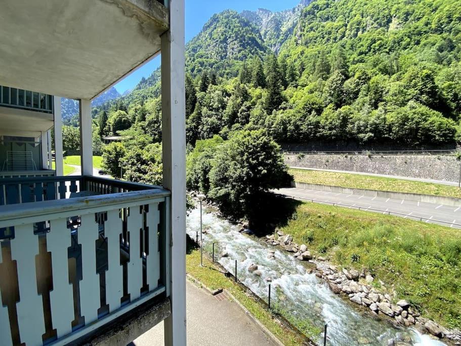 T3 Centre Ville Avec Parking, Balcon Et Wifi. 5P. Cauterets Exteriér fotografie
