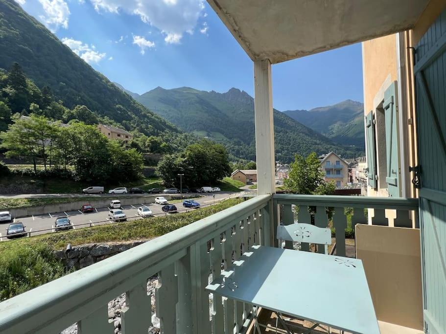 T3 Centre Ville Avec Parking, Balcon Et Wifi. 5P. Cauterets Exteriér fotografie